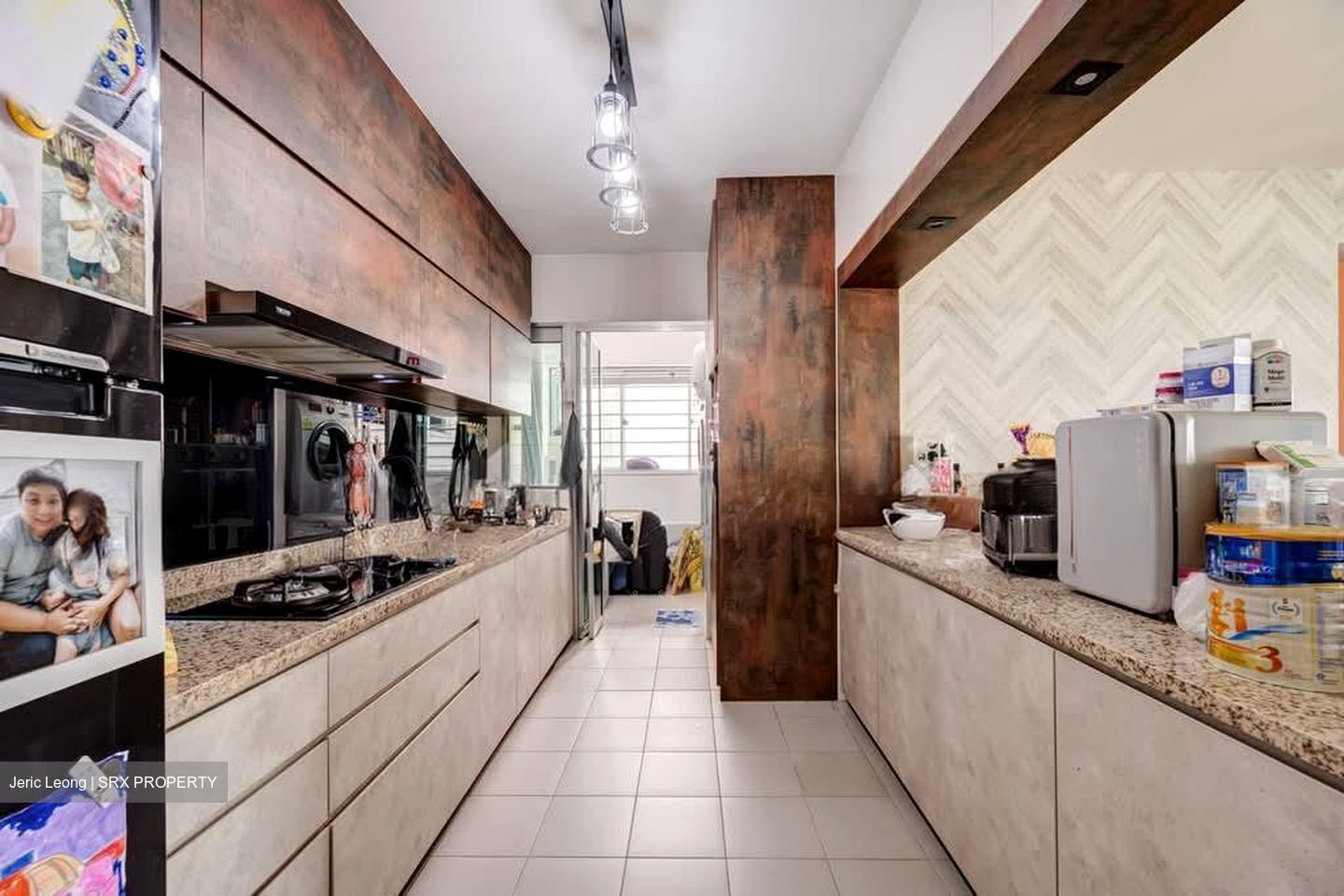 Blk 426A Floral Spring @ Yishun (Yishun), HDB 5 Rooms #595854471